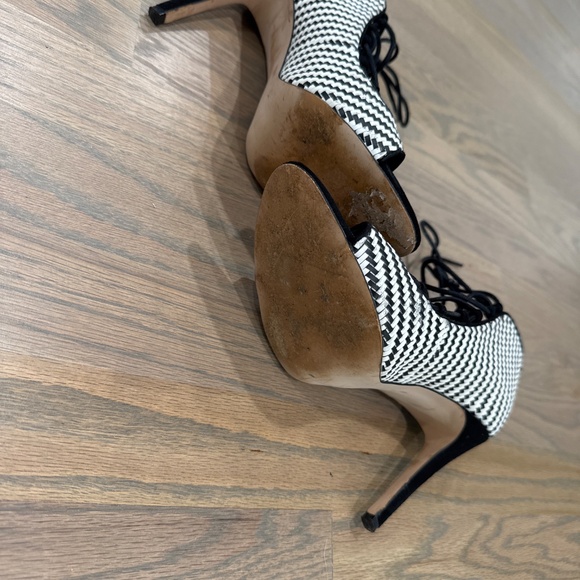 Zara Basic Open Toe Lace Pumps - size 39/9 - Picture 5 of 8